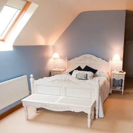 Ashbrook Hotel 4*